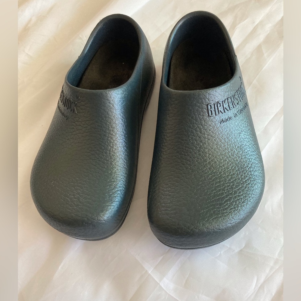 BIRKENSTOCK PROFI BIRKI PROFESSIONAL NAVY BLUE CLOGS, SIZE 39 EU,(US-M5.5/ W 8) - Picture 7 of 9